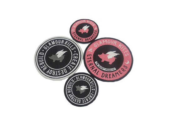 China Customize Color Embroidered Fabric Patches 100% Environmental Friendly supplier