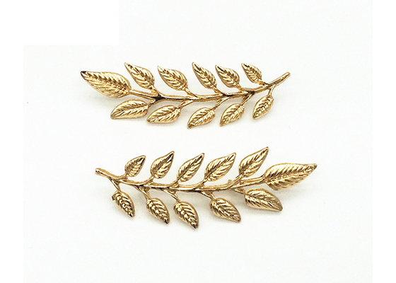 Customized Brooches Badges Enamel Lapel Pins For Men Gold Plating supplier